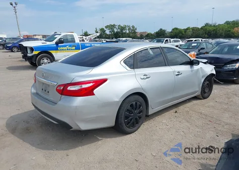 2016 Nissan Altima 2.5/2.5 S/2.5 Sl/2.5 Sr/2.5 Sv из США, поврежденный, VIN 1N4AL3AP1GC258499